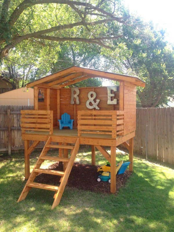 DIY Outdoor Playhouses
 16 Creative Kids Wooden Playhouses Designs For Your Yard