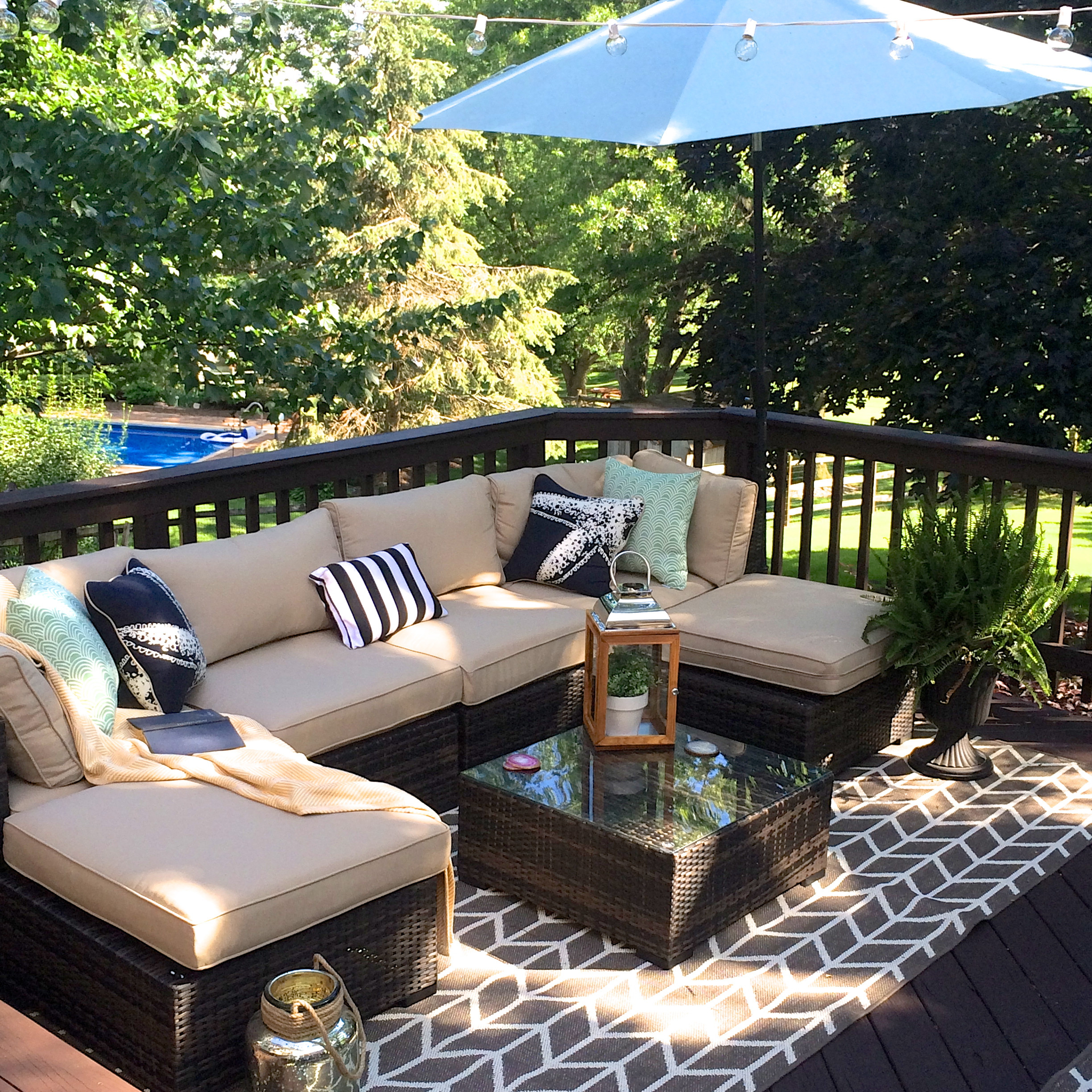 DIY Outdoor Space
 Our Outdoor Living Room & DIY Deck Makeover Reveal