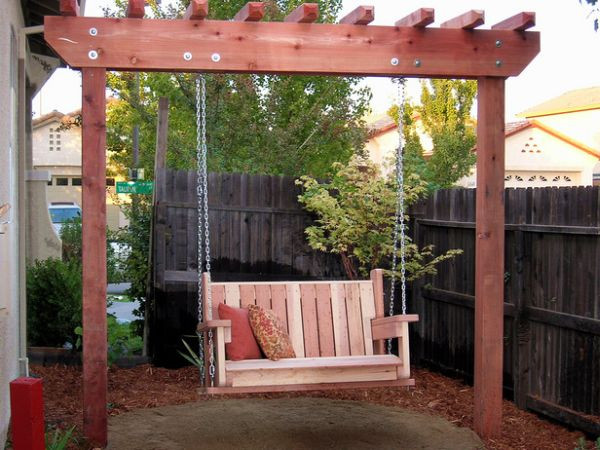 DIY Outdoor Swing
 DIY Outdoor Swings Perfect For Relaxing In The Garden