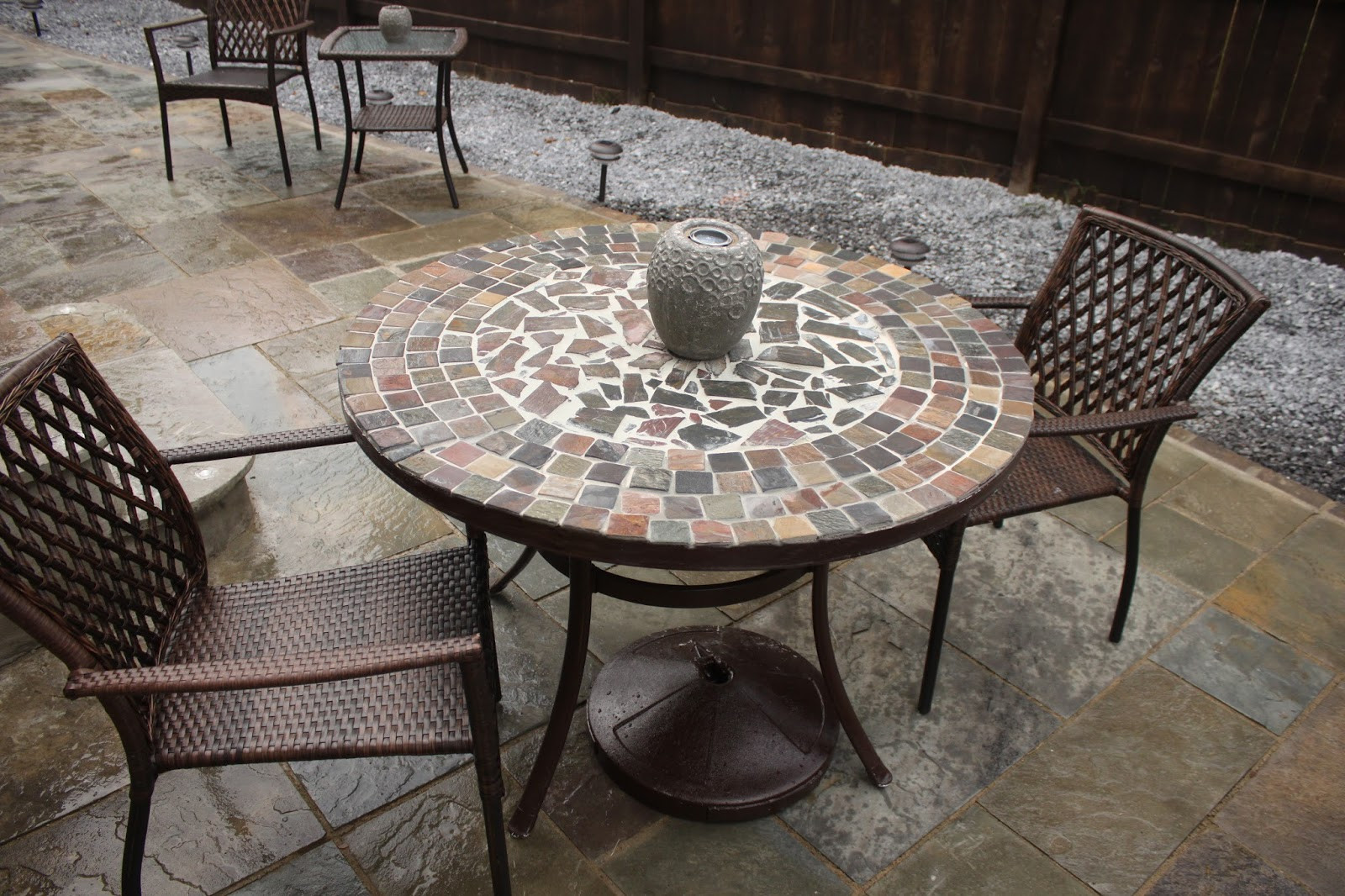 DIY Outdoor Tile Table
 DIY Stone Table – Beaute J adore