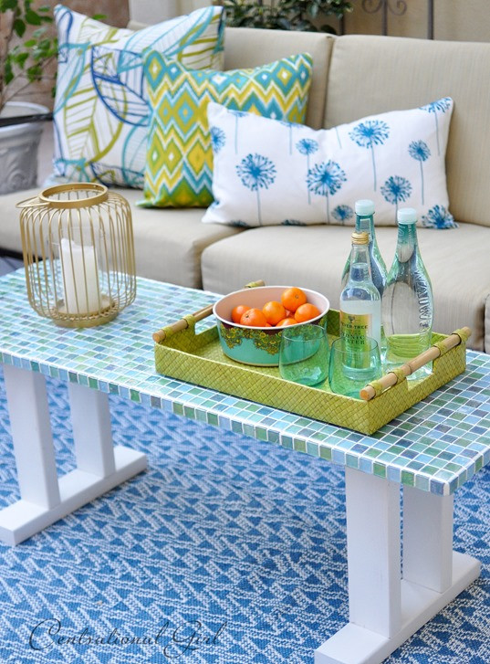 DIY Outdoor Tile Table
 DIY Tile Outdoor Table