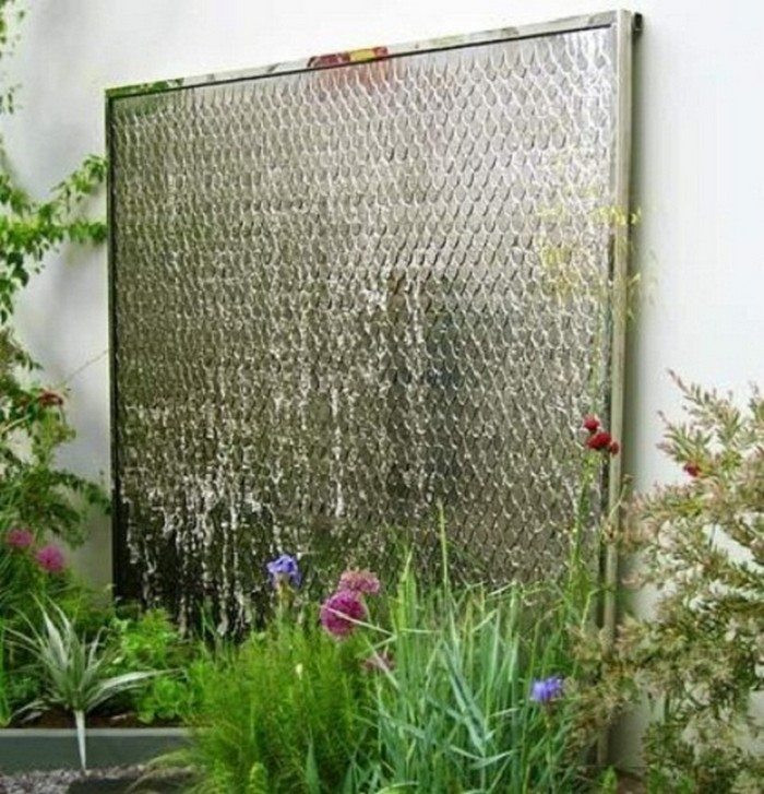 DIY Outdoor Water Wall
 How to build a glass waterfall for your backyard