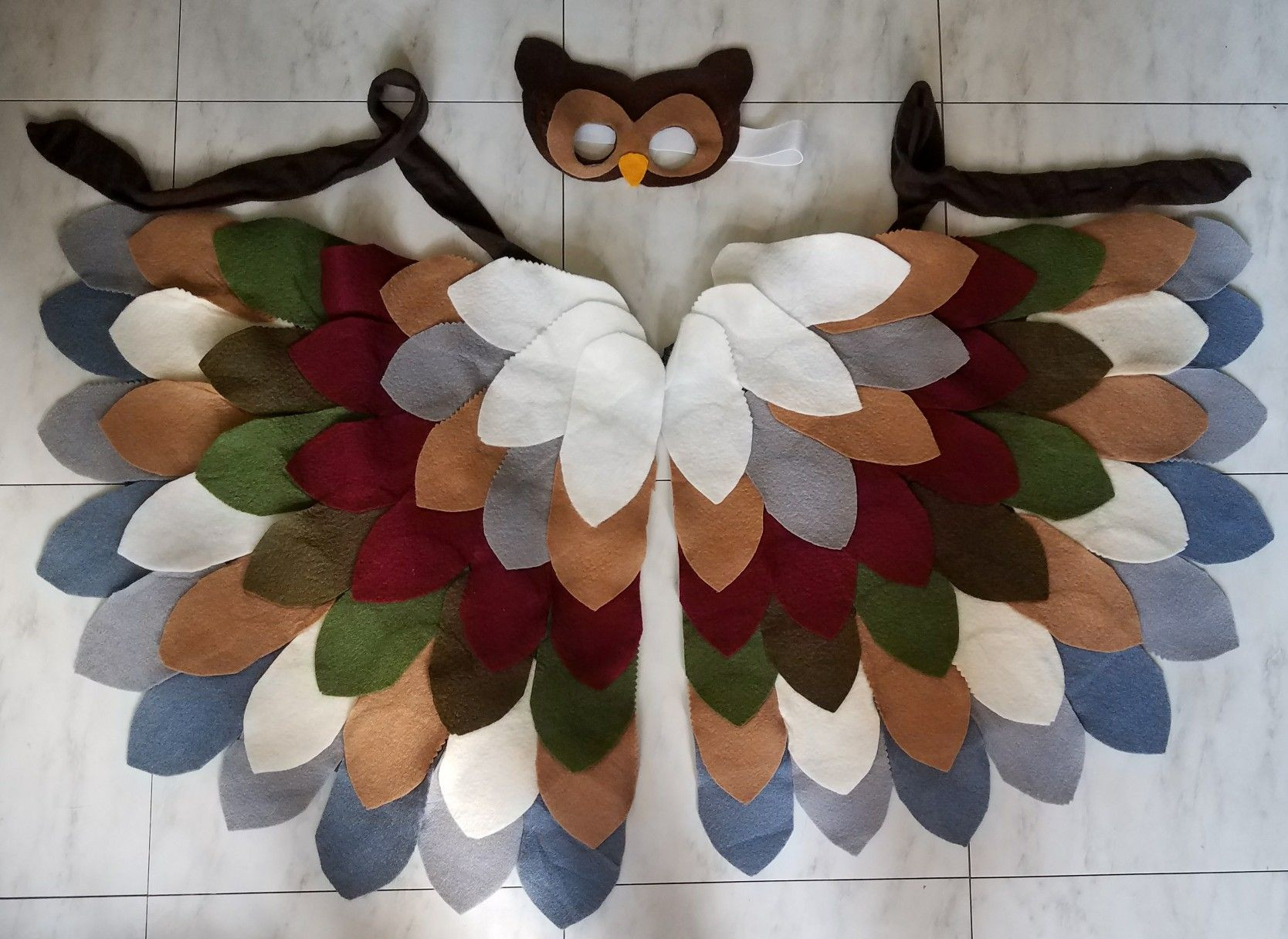 DIY Owl Costume
 DIY Owl costume for kids