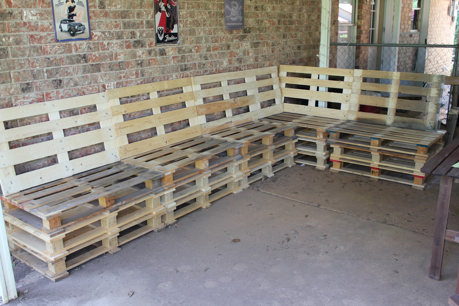 DIY Pallet Furniture Outdoor
 DIY Outdoor Patio Furniture from Pallets