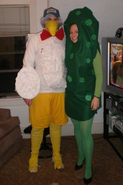 DIY Pickle Costume
 Best 25 Pickle costume ideas on Pinterest