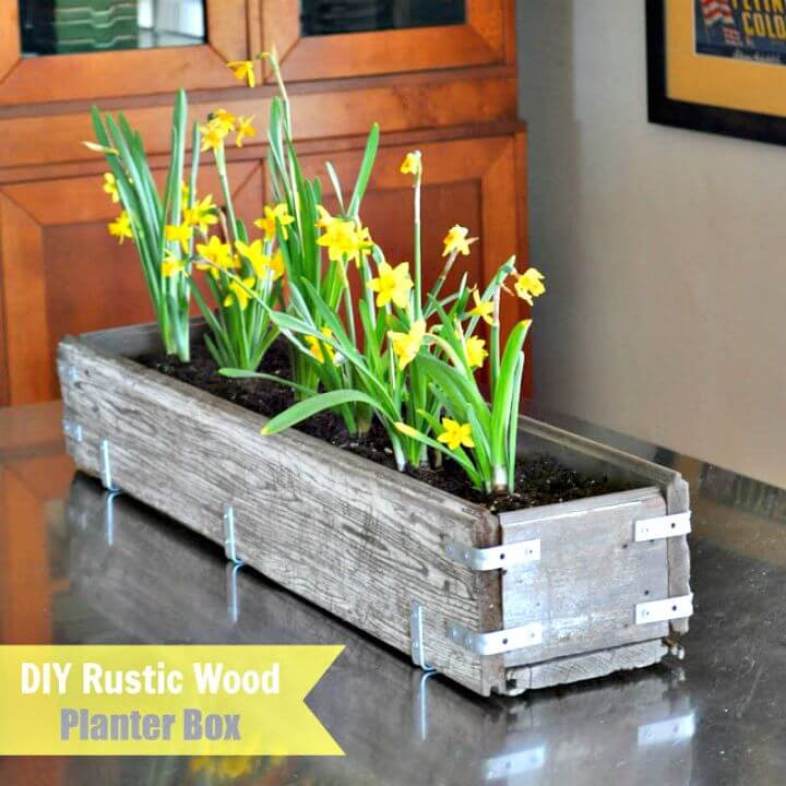 DIY Planter Box Centerpiece
 36 DIY Wooden Box Centerpiece Ideas Full Tutorials ⋆ DIY
