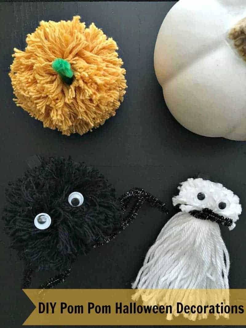 DIY Pom Pom Decorations
 DIY Pom Pom Halloween Decorations