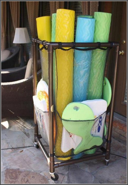 DIY Pool Float Organizer
 Pool Float Storage Rack rustyridergirl