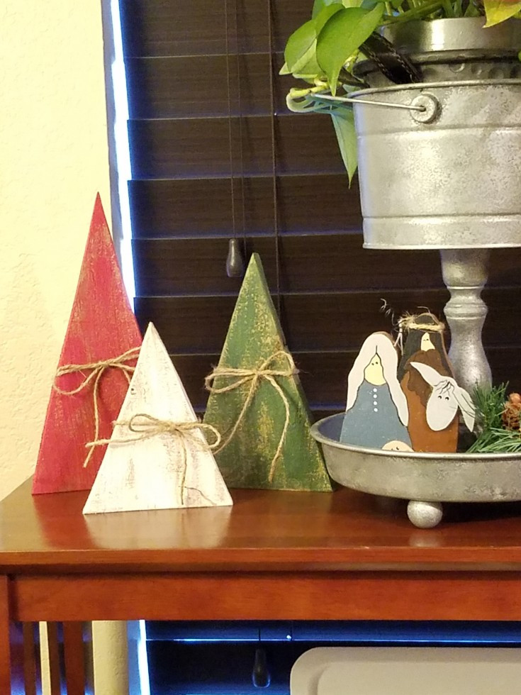 DIY Primitive Decor
 Diy Primitive Christmas Trees Holiday Decor Mixed