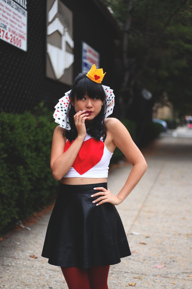 DIY Queen Of Hearts Costume
 Halloween 2014 Queen of Hearts JennifHsieh
