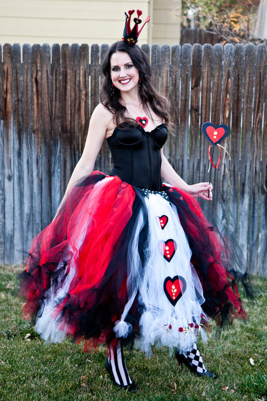DIY Queen Of Hearts Costume
 DIY Queen of Hearts and Mad Hatter Alice and Wonderland
