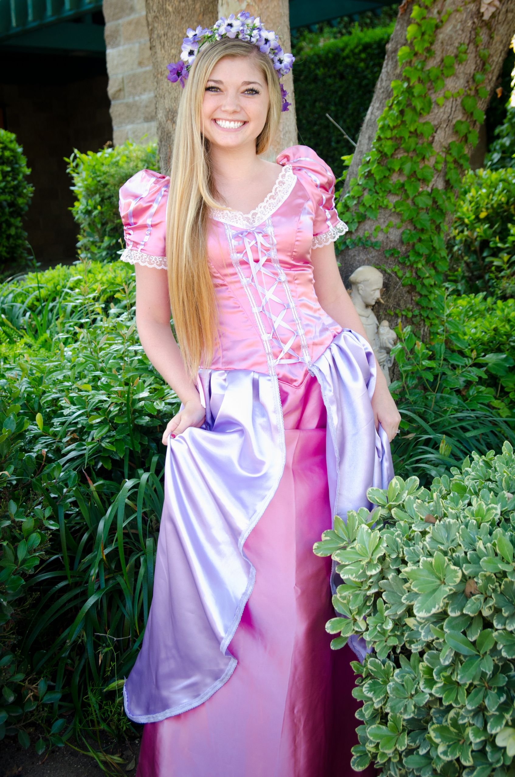 DIY Rapunzel Costume For Adults
 Semi Homemade Rapunzel Costume