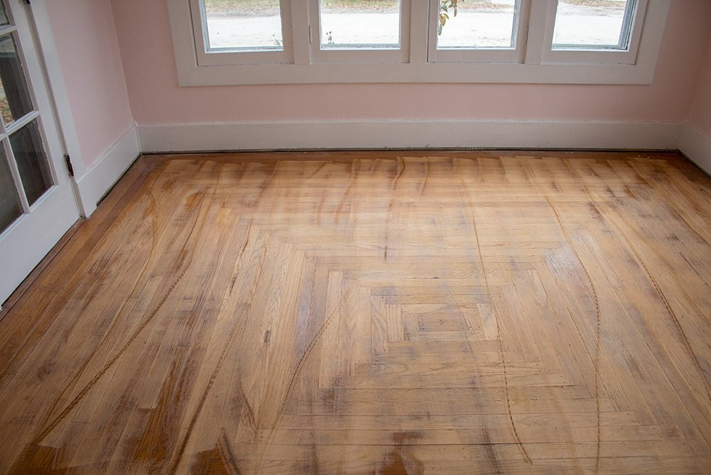 DIY Refinishing Hardwood Floor
 Refinishing Hardwood Floors 5 Reasons Not to DIY A