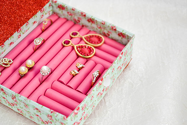 DIY Ring Boxes
 A Bubbly Life DIY Ring Box Guest Post