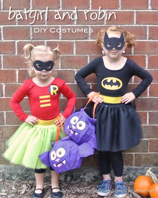 DIY Robin Costume
 DIY Batgirl and Robin Girl Costumes e Project Closer