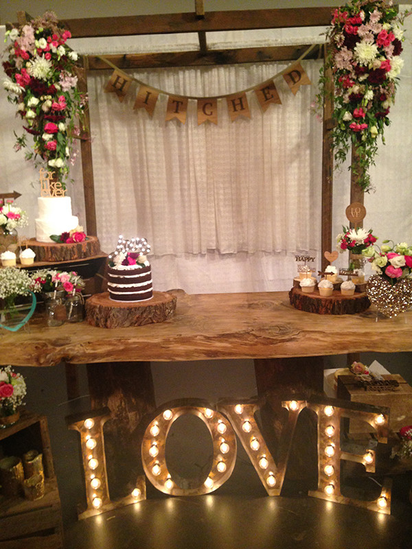 DIY Rustic Wedding Decorations
 DIY Rustic Wedding Ideas