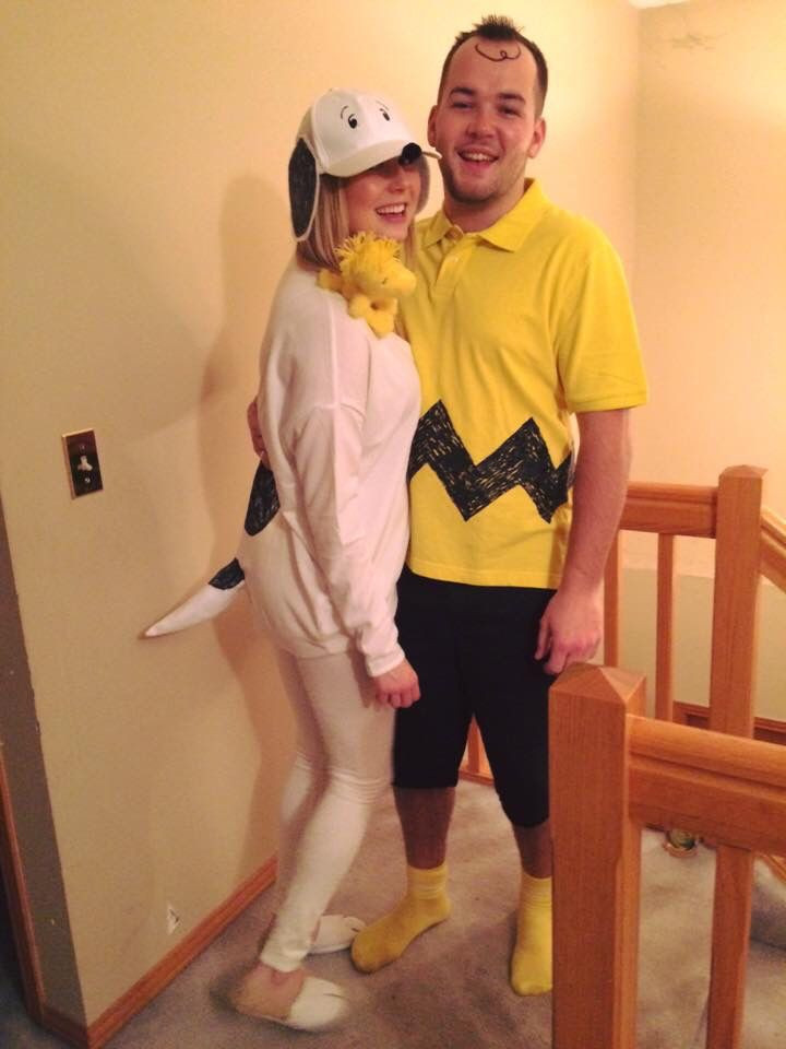 DIY Snoopy Costumes
 Charlie Brown and Snoopy couples Halloween costume