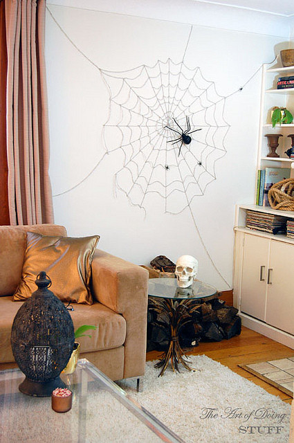 DIY Spider Web Decorations
 20 Extra Easy DIY Halloween Decorations To Whip Up In A Pinch