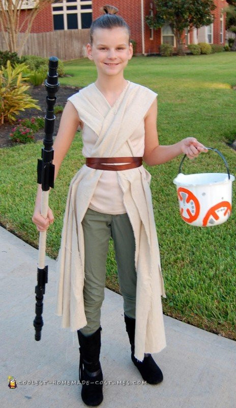 DIY Star Wars Costumes For Adults
 Coolest DIY Family Star Wars Costumes for Halloween