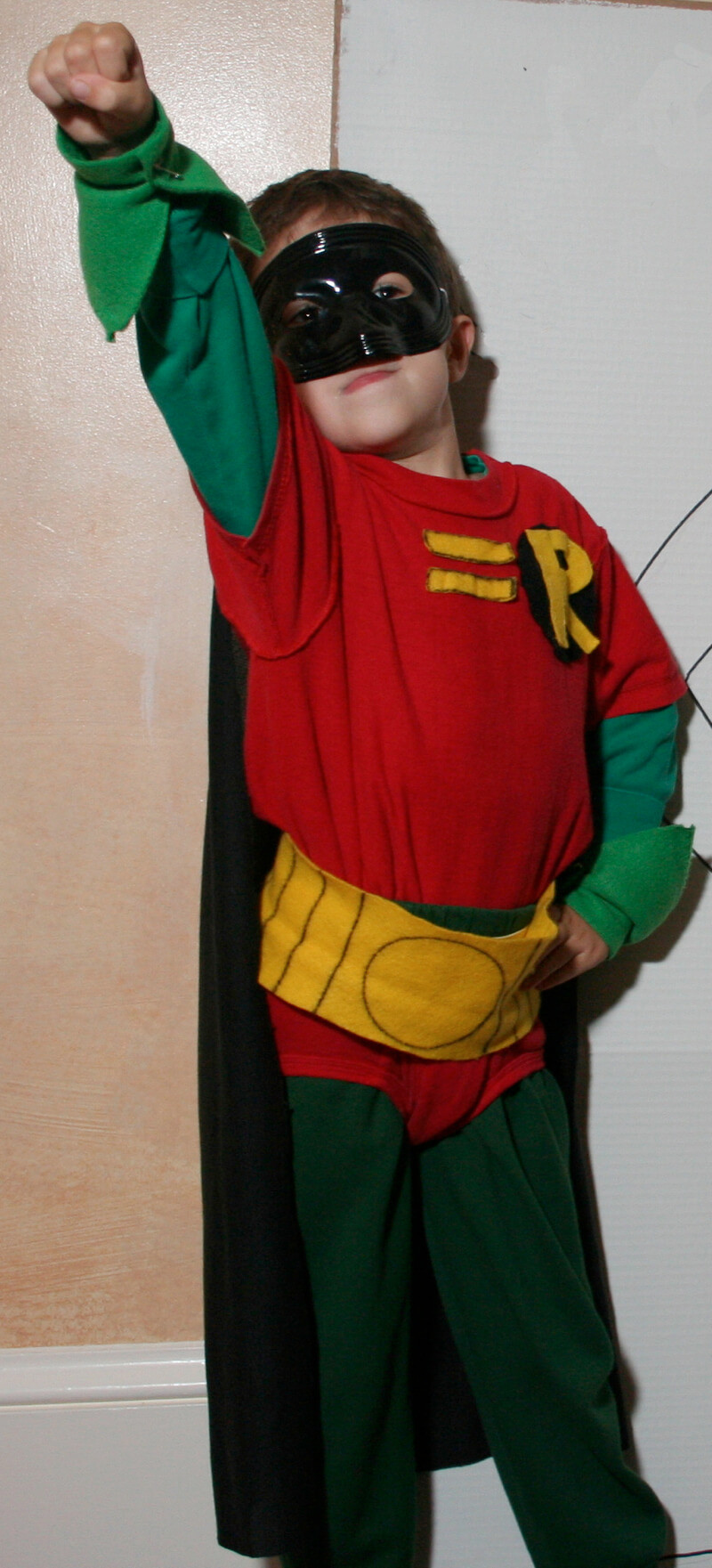 DIY Superhero Costumes For Kids
 12 DIY Superhero Costume Ideas for Kids