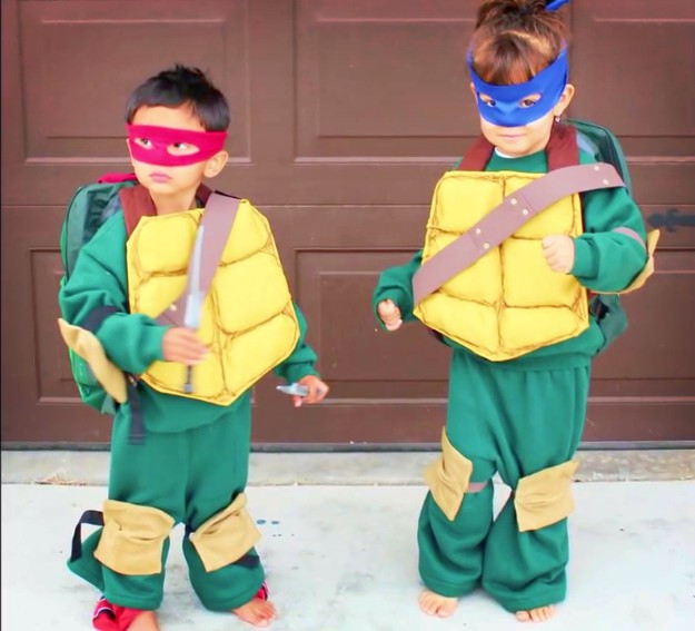 DIY Teenage Mutant Ninja Turtle Costumes
 15 DIY Ninja Turtle Costume Ideas Cowabunga