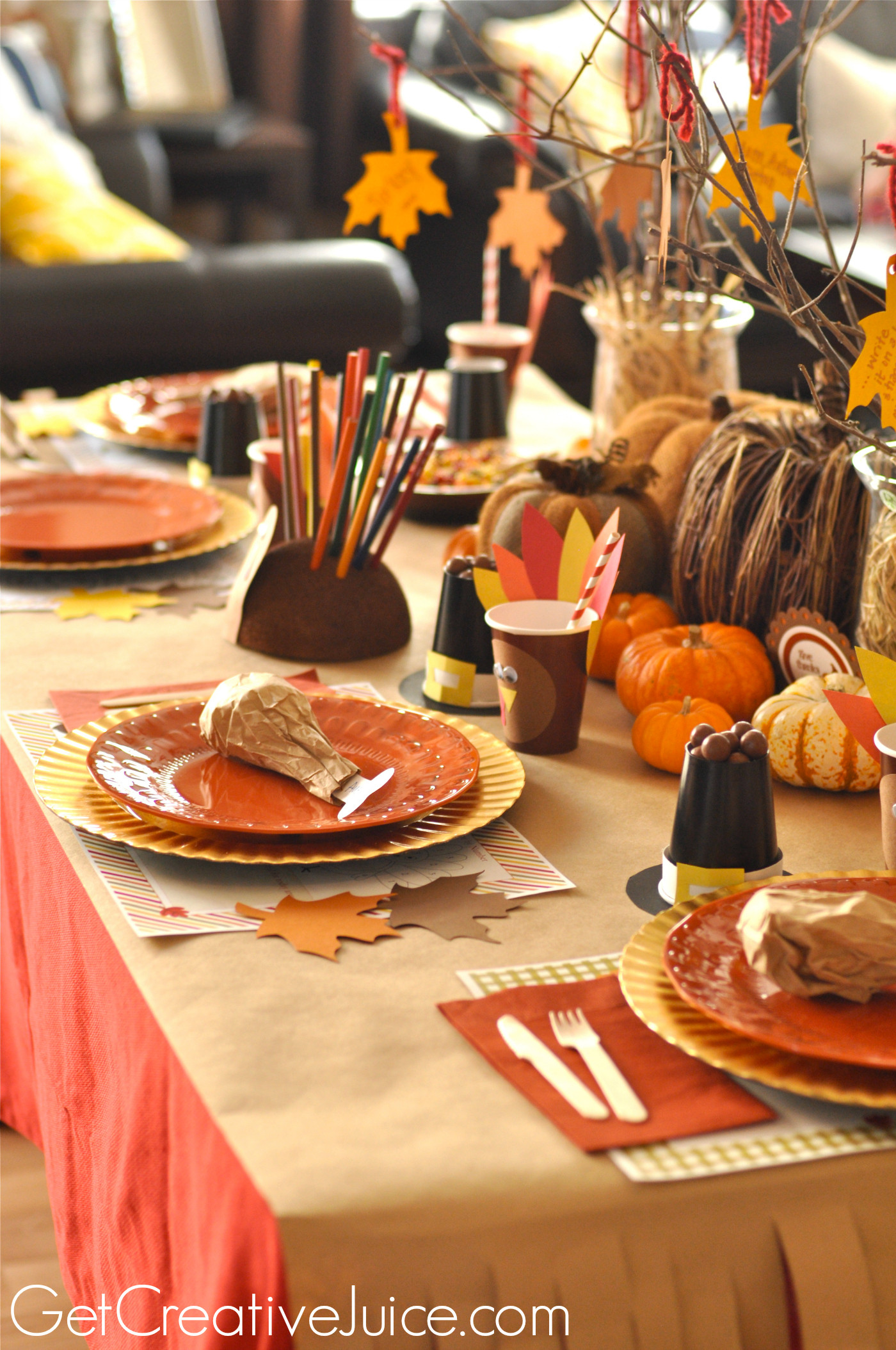 DIY Thanksgiving Table Decor
 Easy DIY Kids Thanksgiving Table Ideas Creative Juice