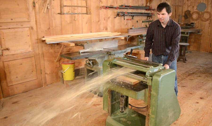 DIY Thickness Planer
 Jointer or Planer Which Is The Right Tool For You