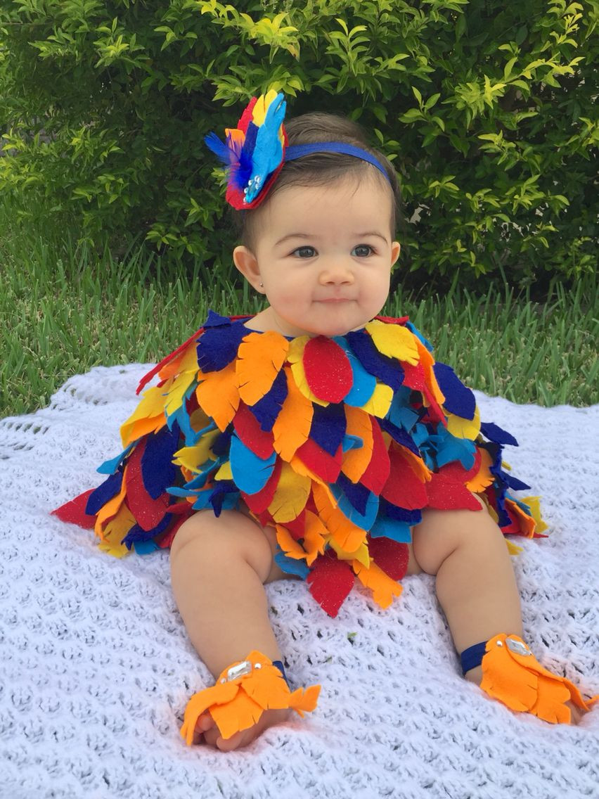 DIY Toddler Halloween Costumes
 Baby bird costume Baby parrot costume Baby Halloween