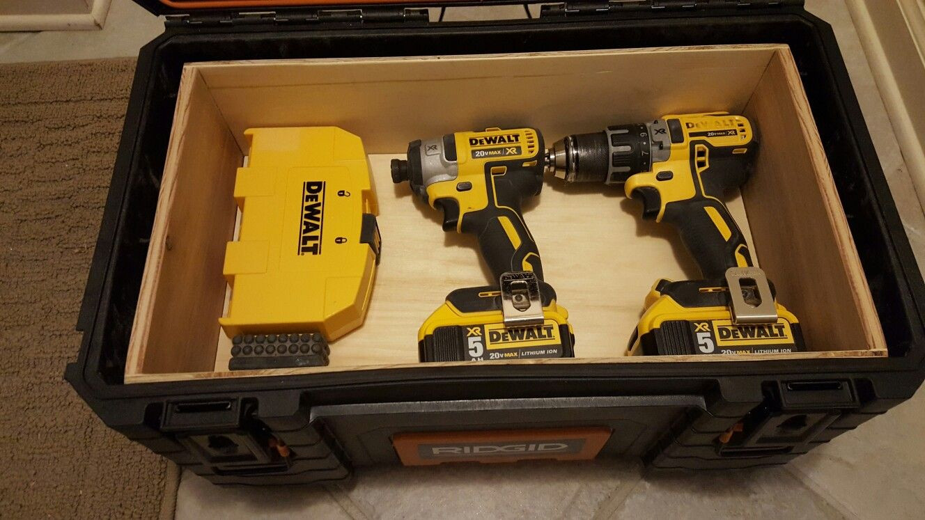 DIY Tool Chest Organizer
 Ridgid tool box Diy drill storage organizer top shelf