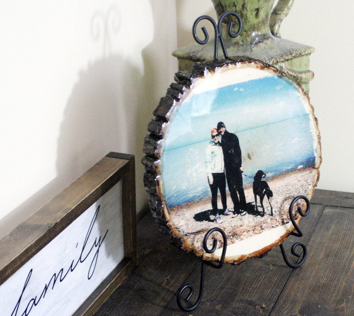 DIY Transfer Photo To Wood
 DIY Glossy Transfer Wood Slice Resin Crafts