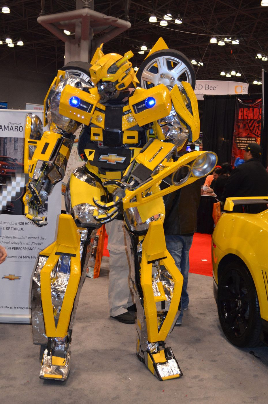 DIY Transformers Costumes
 Amazing Bumblebee from Transformers bumblebee