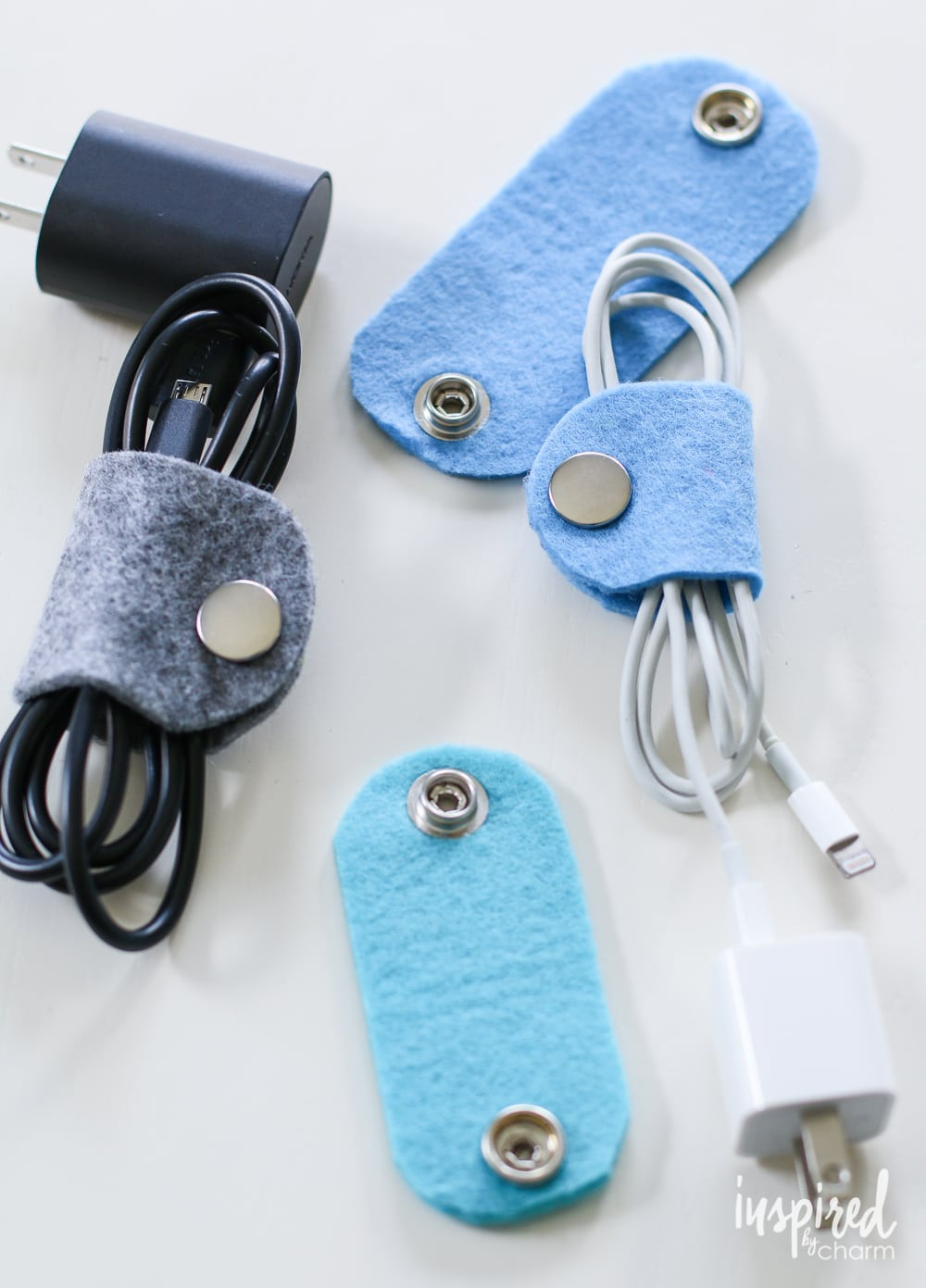 DIY Travel Cord Organizer
 DIY Felt Cable Organizers