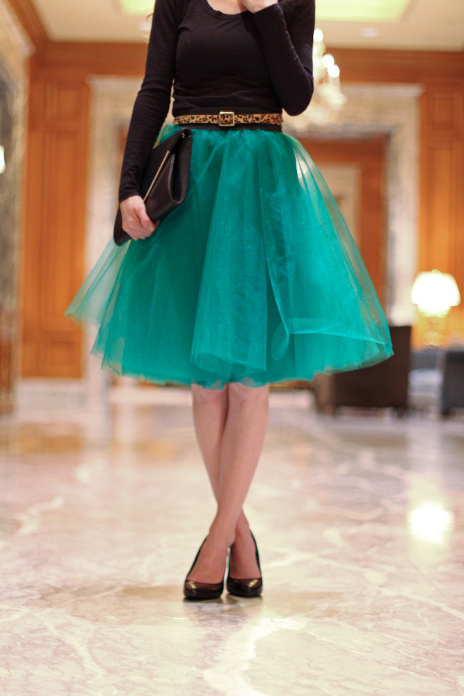 DIY Tutu Skirt For Adults
 An Easy Tulle Skirt Tutorial Everyday Reading