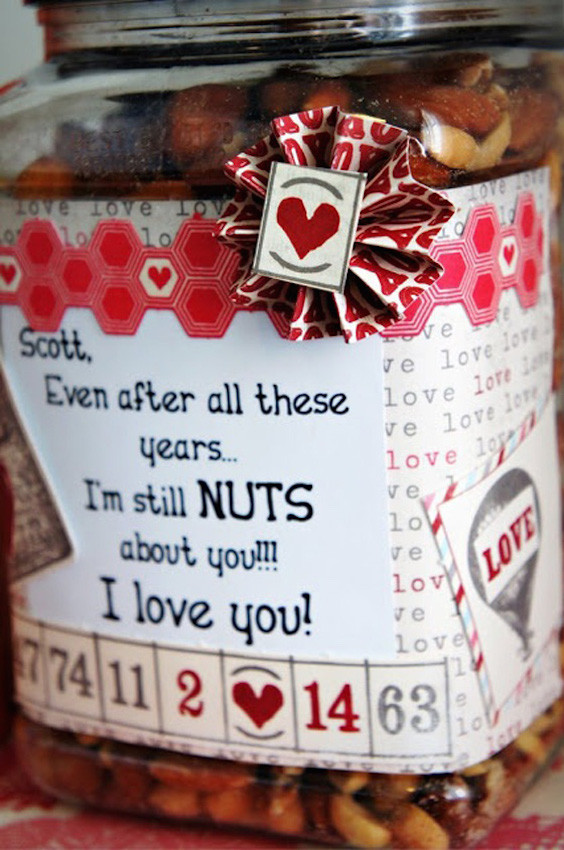 DIY Valentine Gift For Boyfriend
 21 DIY Romantic Gifts Ideas For Everyone You Love Feed