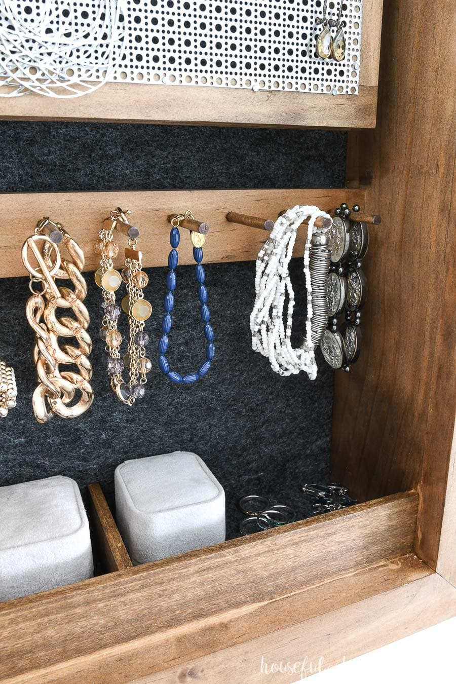 DIY Wall Jewelry Organizer
 DIY Wall Jewelry Organizer Houseful of Handmade