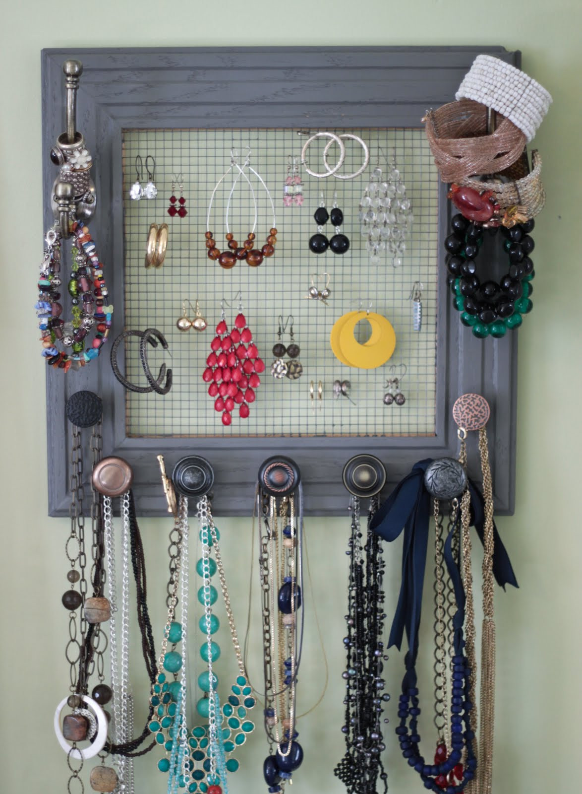 DIY Wall Jewelry Organizer
 Rach s Blog DIY Jewelry Box My Wall