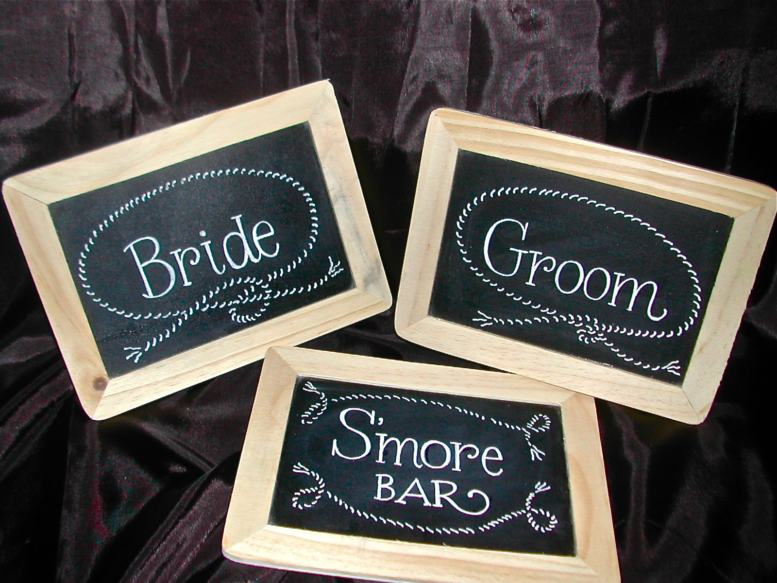 DIY Wedding Chalkboard Signs
 Chalkboard Signs for Rustic Country Wedding