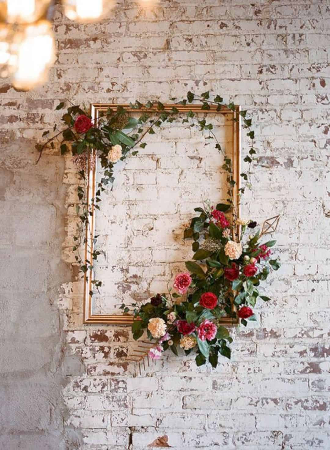 DIY Wedding Decor Ideas
 17 Coolest DIY Wedding Decorations