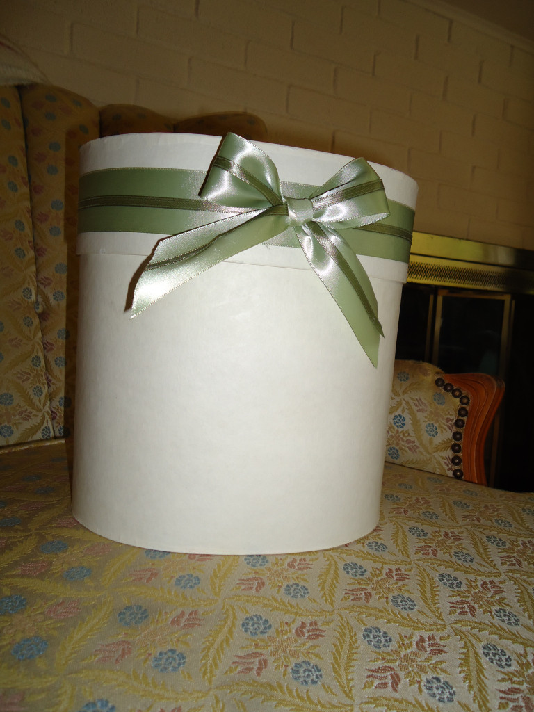 diy money box DIY Wedding Money Box
DIY money box