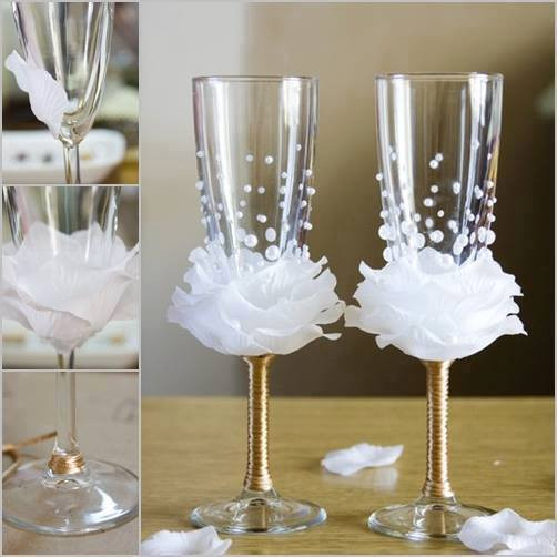 DIY Wine Glass Decorating Ideas
 Wonderful DIY Wine Glasses Decoration With Flowers and Beads