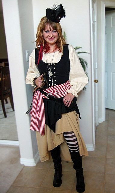 DIY Womens Pirate Costumes
 17 Best images about Pirate costume ideas on Pinterest