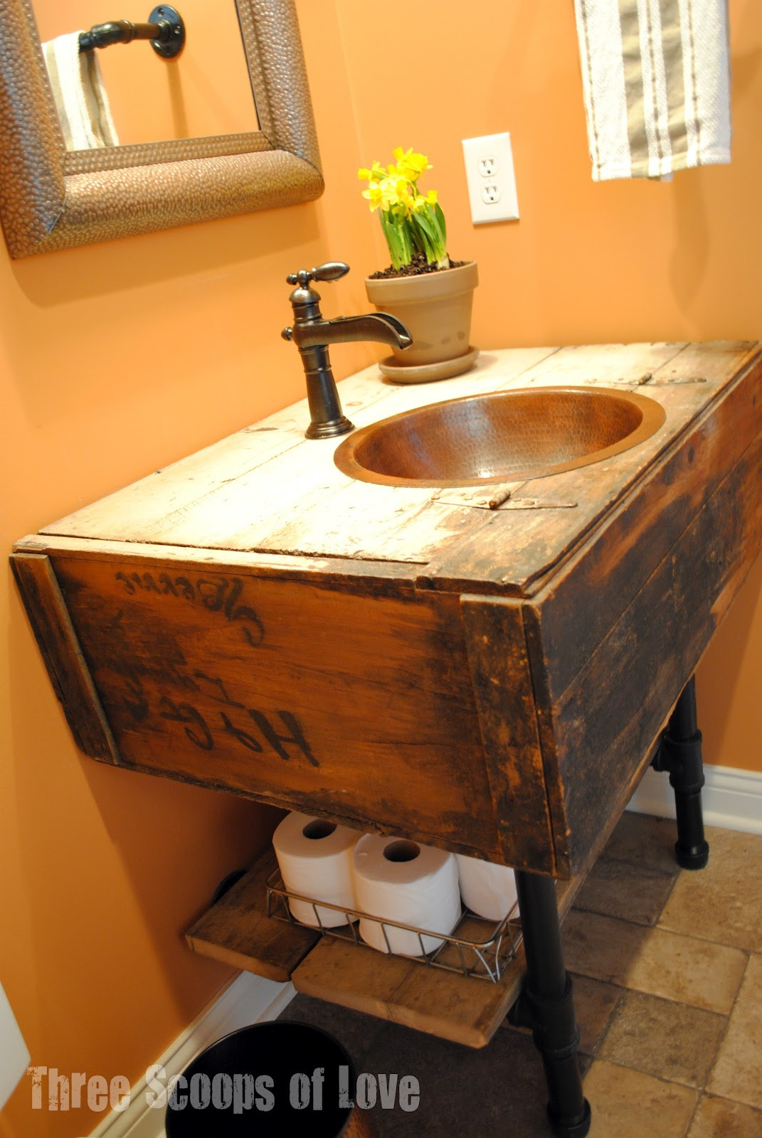 DIY Wood Bathroom Vanity
 14 Creative DIY Bathroom Vanities