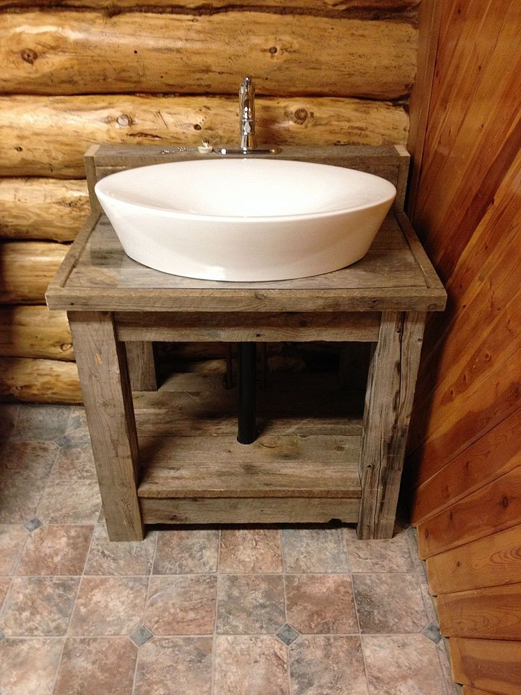 DIY Wood Bathroom Vanity
 Reclaimed Wood Bathroom Vanity