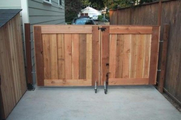 DIY Wood Driveway Gate
 Diy Wooden Driveway Gate WoodWorking Projects & Plans