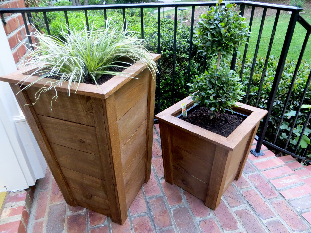 DIY Wood Flower Boxes
 The Project Lady DIY Tutorial Decorative Wood Planter Boxes