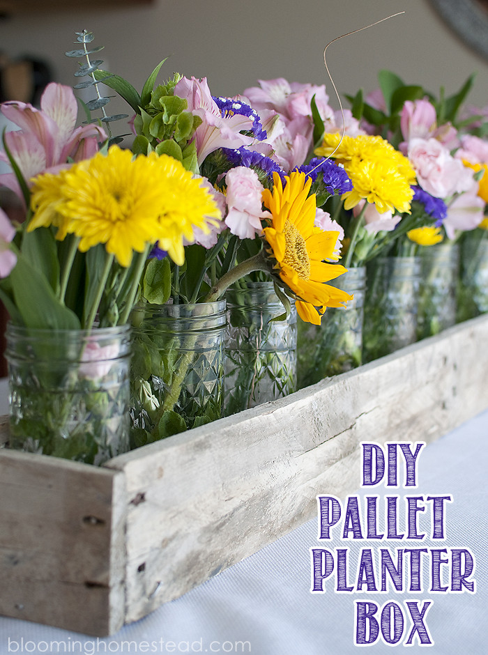 DIY Wood Flower Boxes
 DIY Pallet Planter Box Blooming Homestead