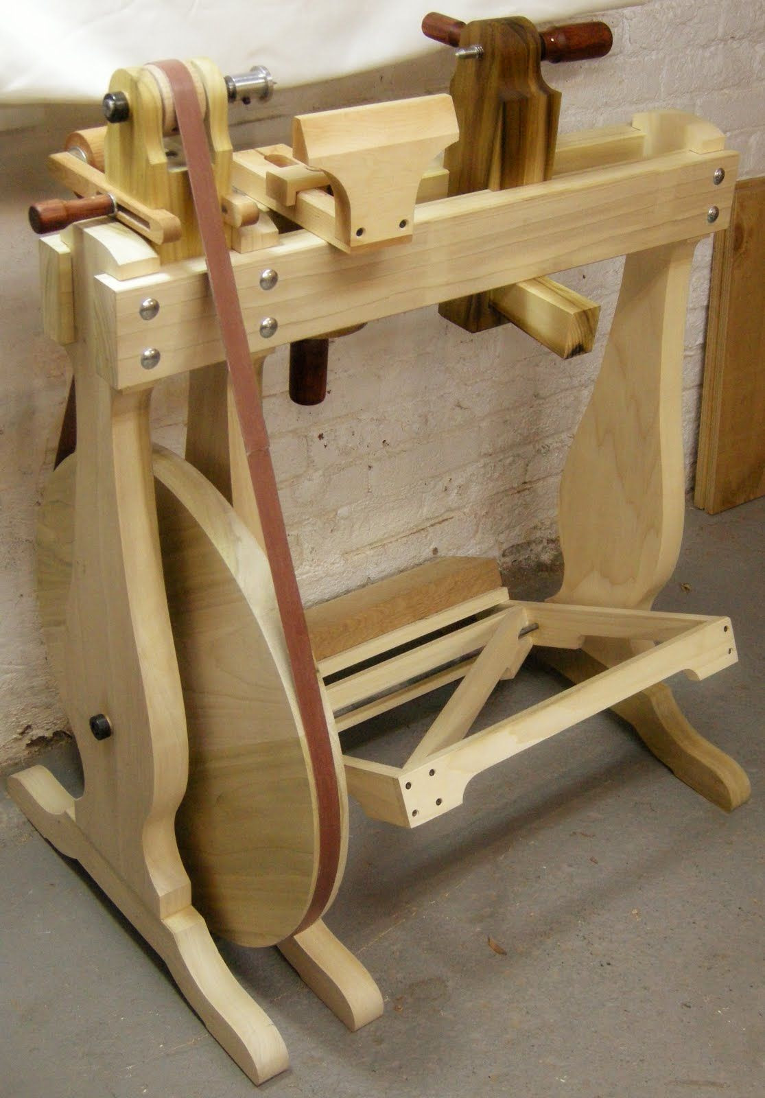 DIY Wood Lathes
 Homemade Treadle Wood Lathe Plans – Homemade Ftempo