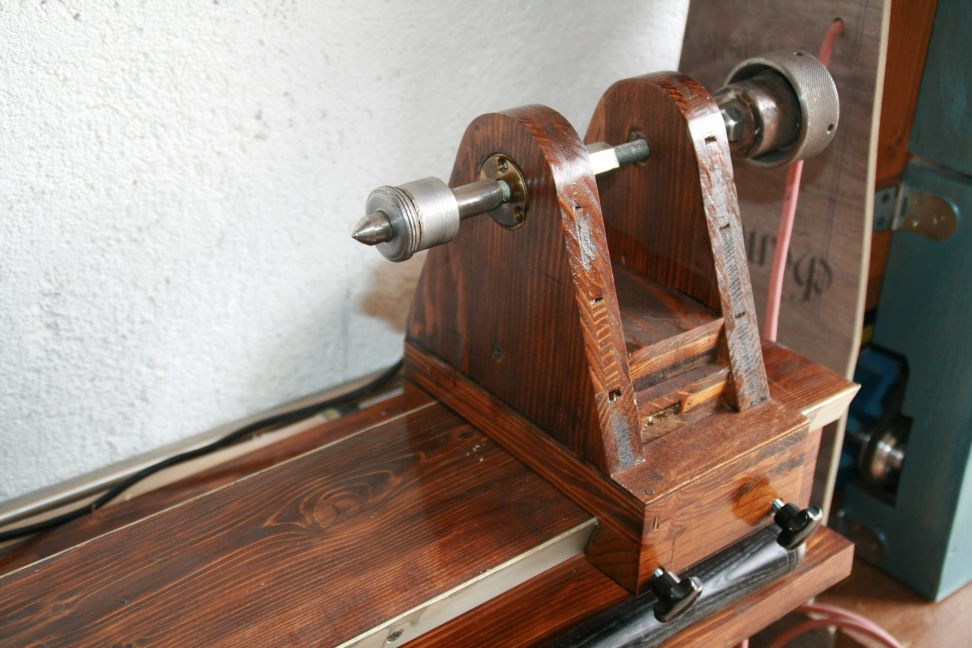 DIY Wood Lathes
 Homemade lathe