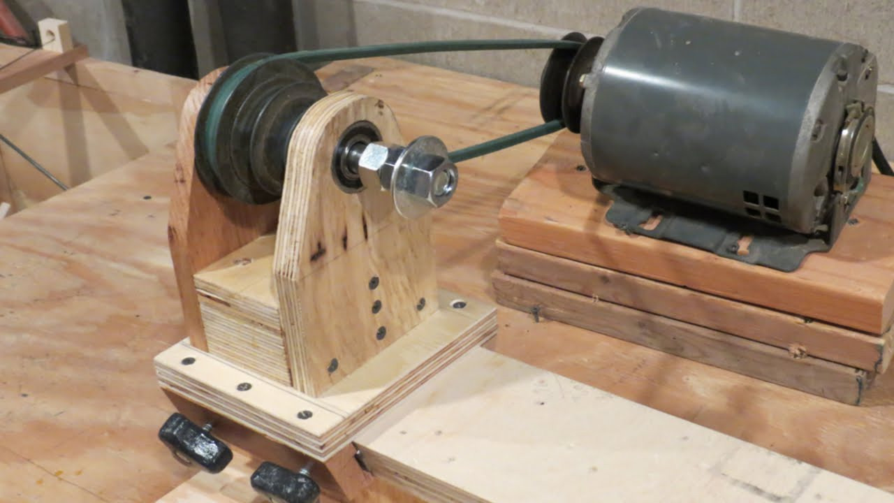 DIY Wood Lathes
 Homemade Lathe Pt 1 The headstock and base