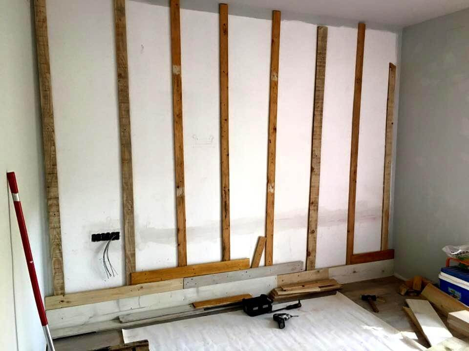 DIY Wood Panels
 DIY Wood Pallet Wall Paneling